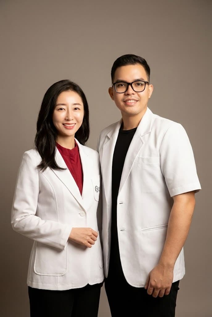 인투블 의료 파트너 (윤지은 원장 & Dr. Brian)