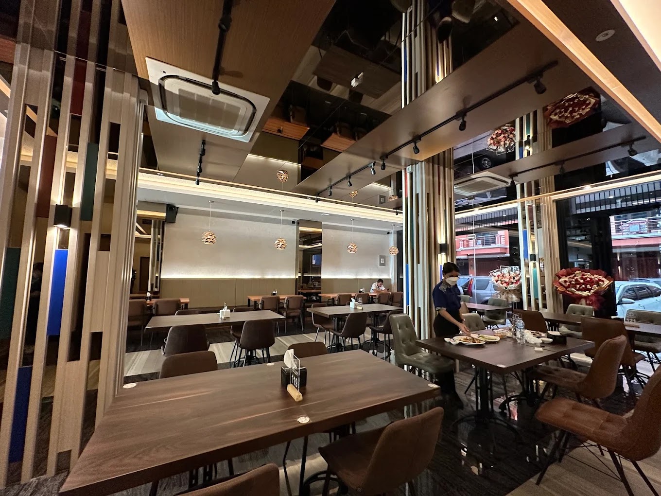 퍼스트 클래스 전경 2